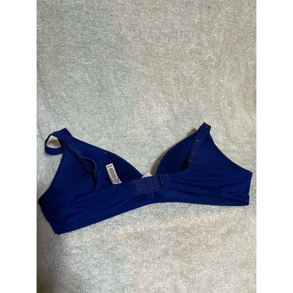 Victoria’s Secret Bra 34B RN54867 T-shirt Lightly Lighted Wireless Blue - Picture 2 of 5